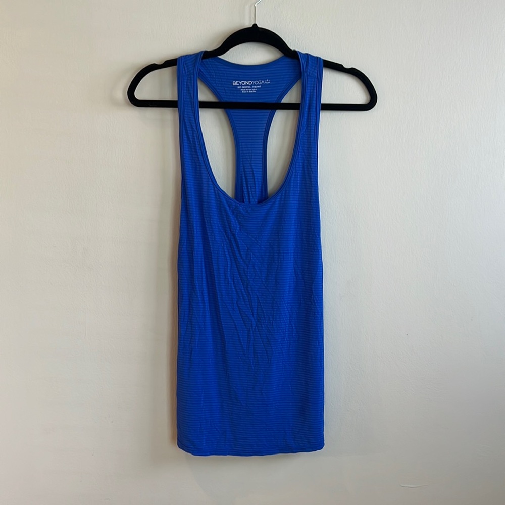 Small - Beyond Yoga tank top